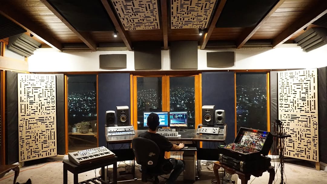 Soundship Studio